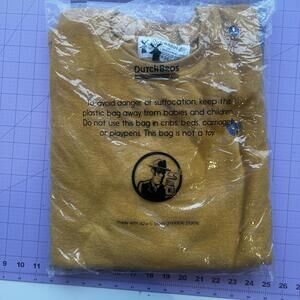 Dutch bride sweater NWT